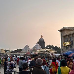 Hotel Shreehari Grand